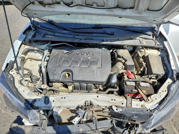 2018 TOYOTA COROLLA L/LE/SE/XLE/XSE — Engine bay