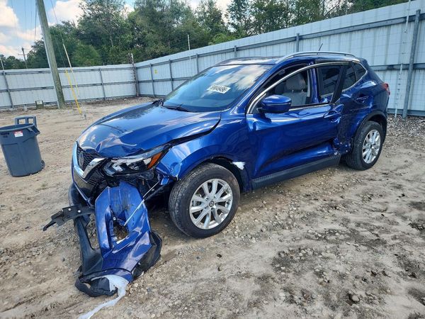 2021 NISSAN ROGUE SPORT — Front 3/4