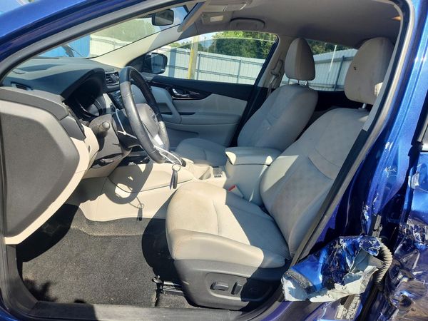 2021 NISSAN ROGUE SPORT — DENT