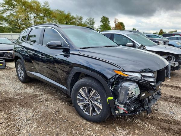 2022 HYUNDAI TUCSON Blue — Passenger 3/4