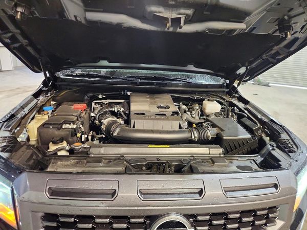 2026 NISSAN FRONTIER — Engine bay