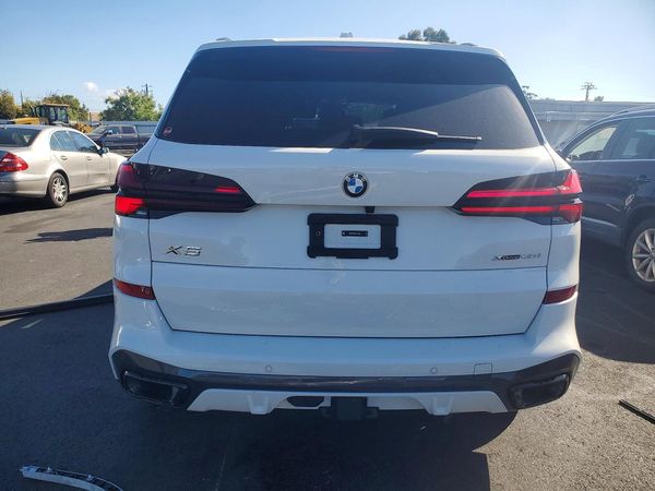 2026 BMW X5 xDrive40