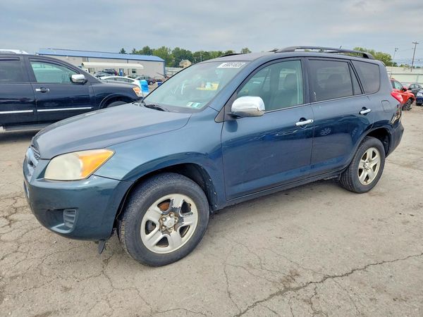 2012 TOYOTA RAV4 Standard — Front 3/4