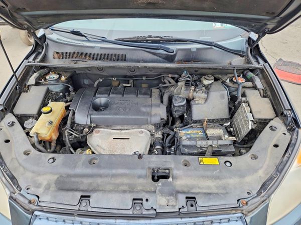 2012 TOYOTA RAV4 Standard — Engine bay