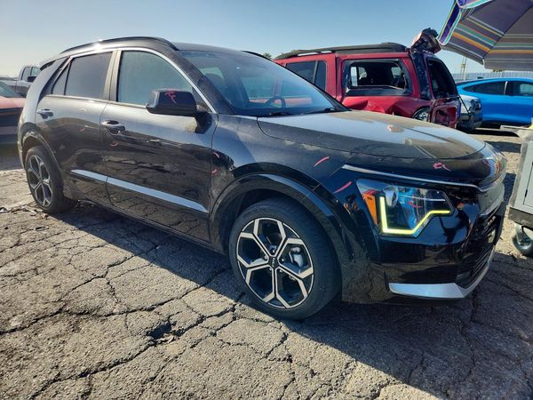 2023 KIA NIRO EX
