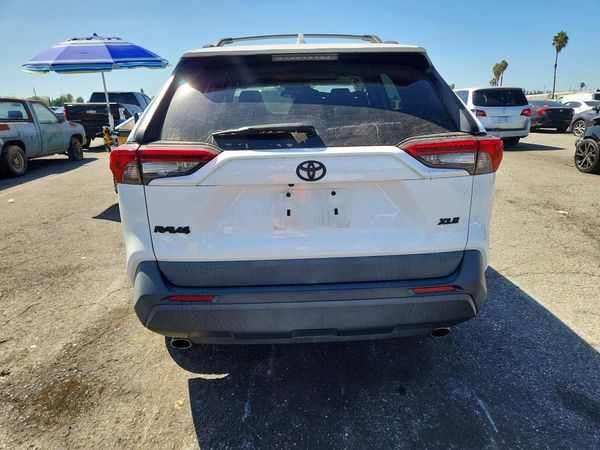 2020 TOYOTA RAV4 — DIRR