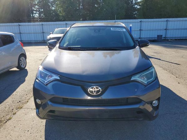 2018 TOYOTA RAV4 Adventure/XLE