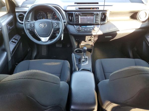 2018 TOYOTA RAV4 Adventure/XLE