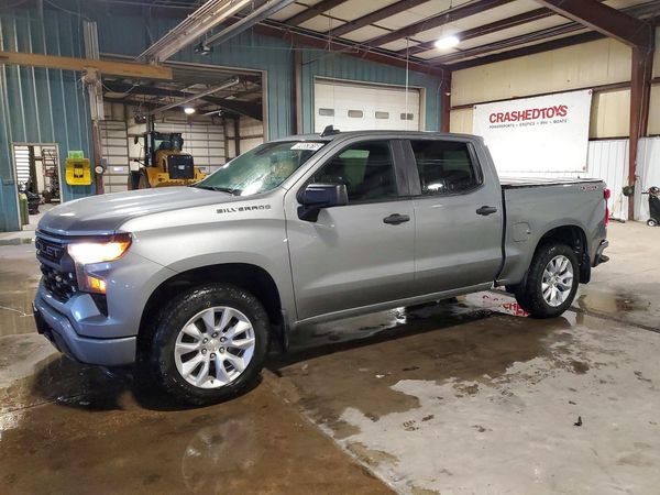 2024 CHEVROLET SILVERADO — DSFA — Front 3/4