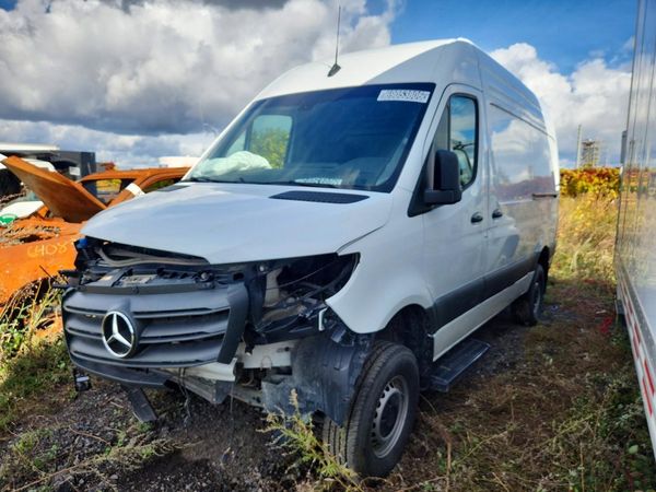 2024 MERCEDES-BENZ SPRINTER 907 (VS30) — Front 3/4