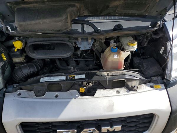 2020 RAM PROMASTER 3500 VF — Engine bay