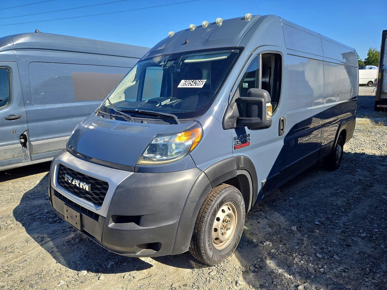 2020 RAM PROMASTER 3500 VF — Front 3/4