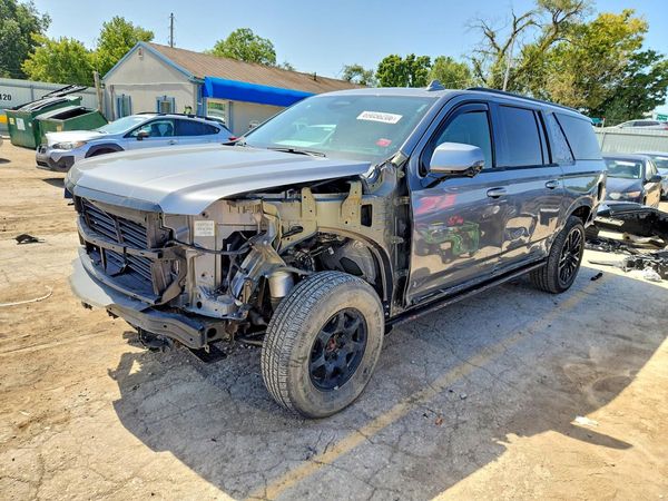 2021 CADILLAC ESCALADE — Front 3/4
