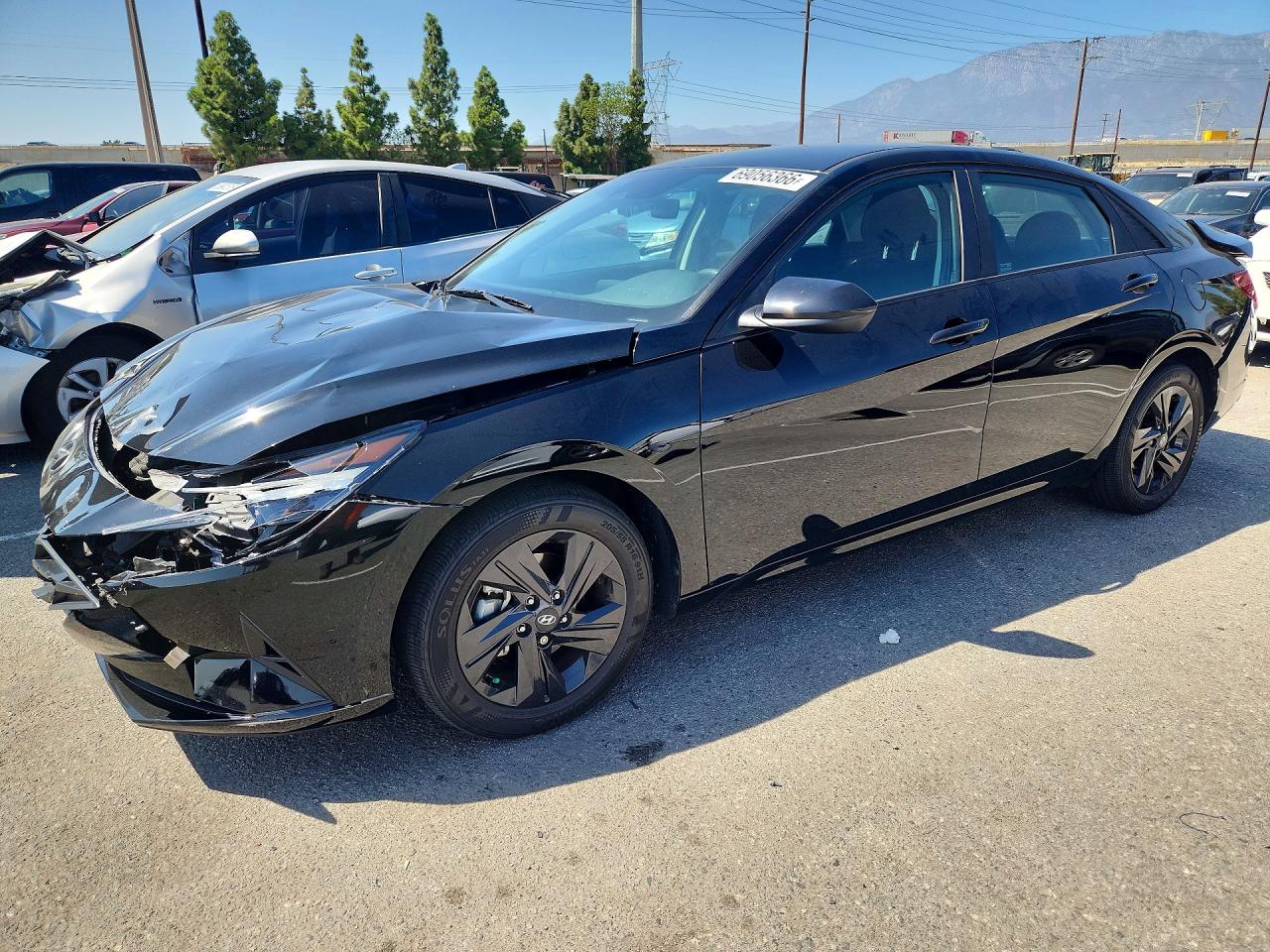 2021 HYUNDAI ELANTRA — Front 3/4