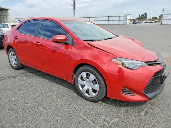2019 TOYOTA COROLLA — Passenger 3/4
