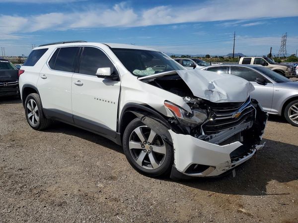 2020 CHEVROLET TRAVERSE LT — Passenger 3/4