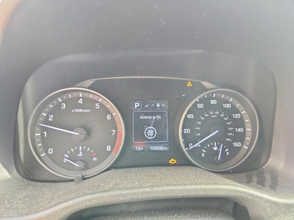 2017 HYUNDAI ELANTRA — ODOM