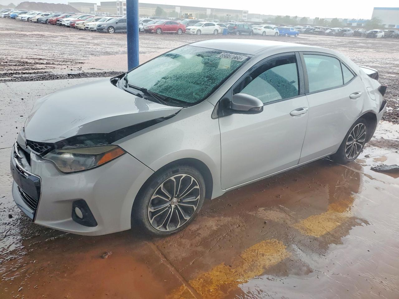 2015 TOYOTA COROLLA — Front 3/4