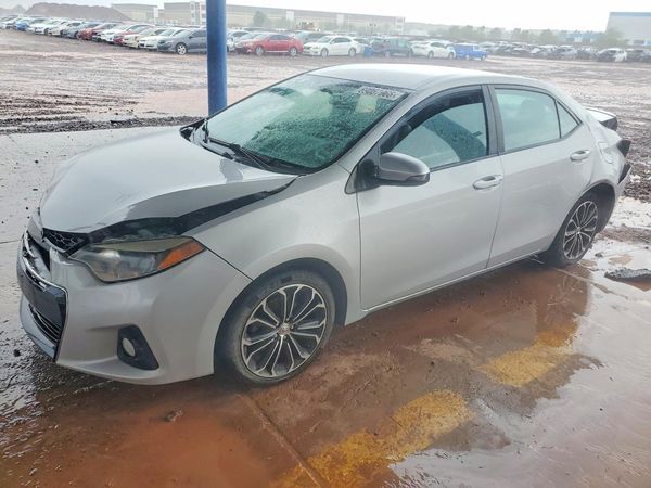 2015 TOYOTA COROLLA — Front 3/4