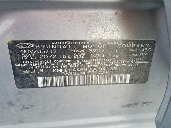 2013 HYUNDAI ELANTRA — VINS