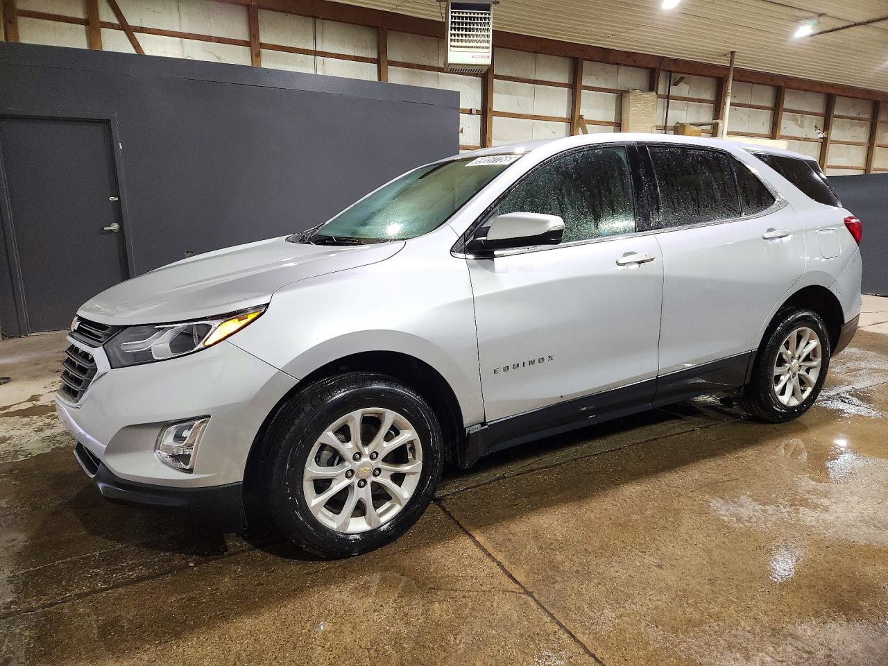 2018 CHEVROLET EQUINOX LT (1LT) — Front 3/4