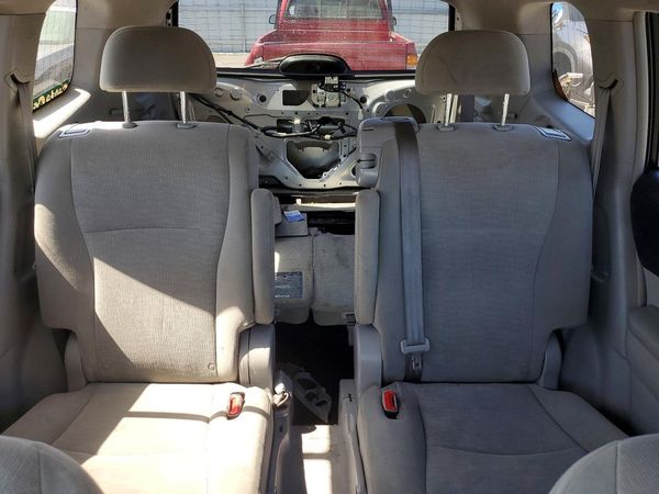 2013 TOYOTA HIGHLANDER Base/Hybrid — SUVN