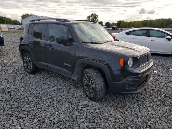 2017 JEEP RENEGADE — Passenger 3/4