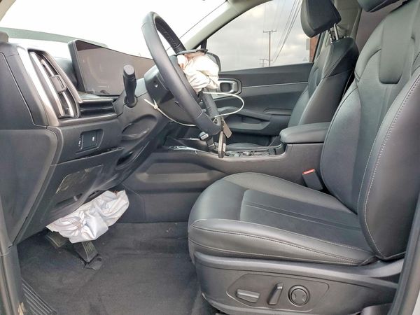 2025 KIA SORENTO — DENT