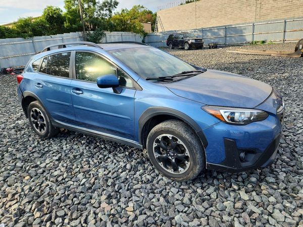 2021 SUBARU CROSSTREK — Passenger 3/4
