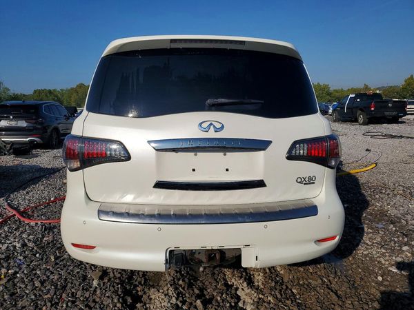 2015 INFINITI QX80