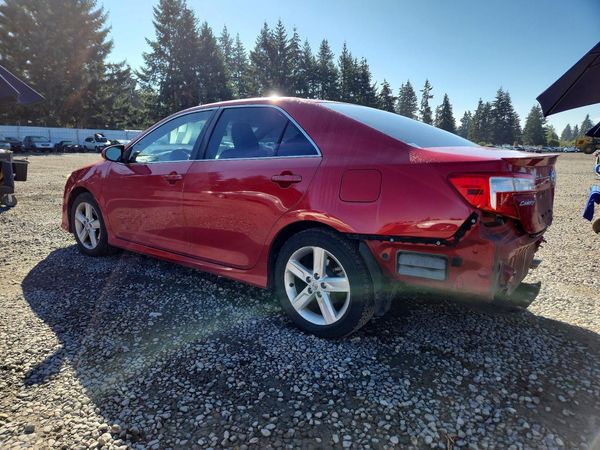 2013 TOYOTA CAMRY