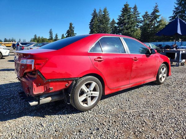 2013 TOYOTA CAMRY