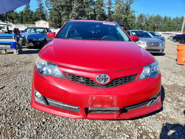 2013 TOYOTA CAMRY
