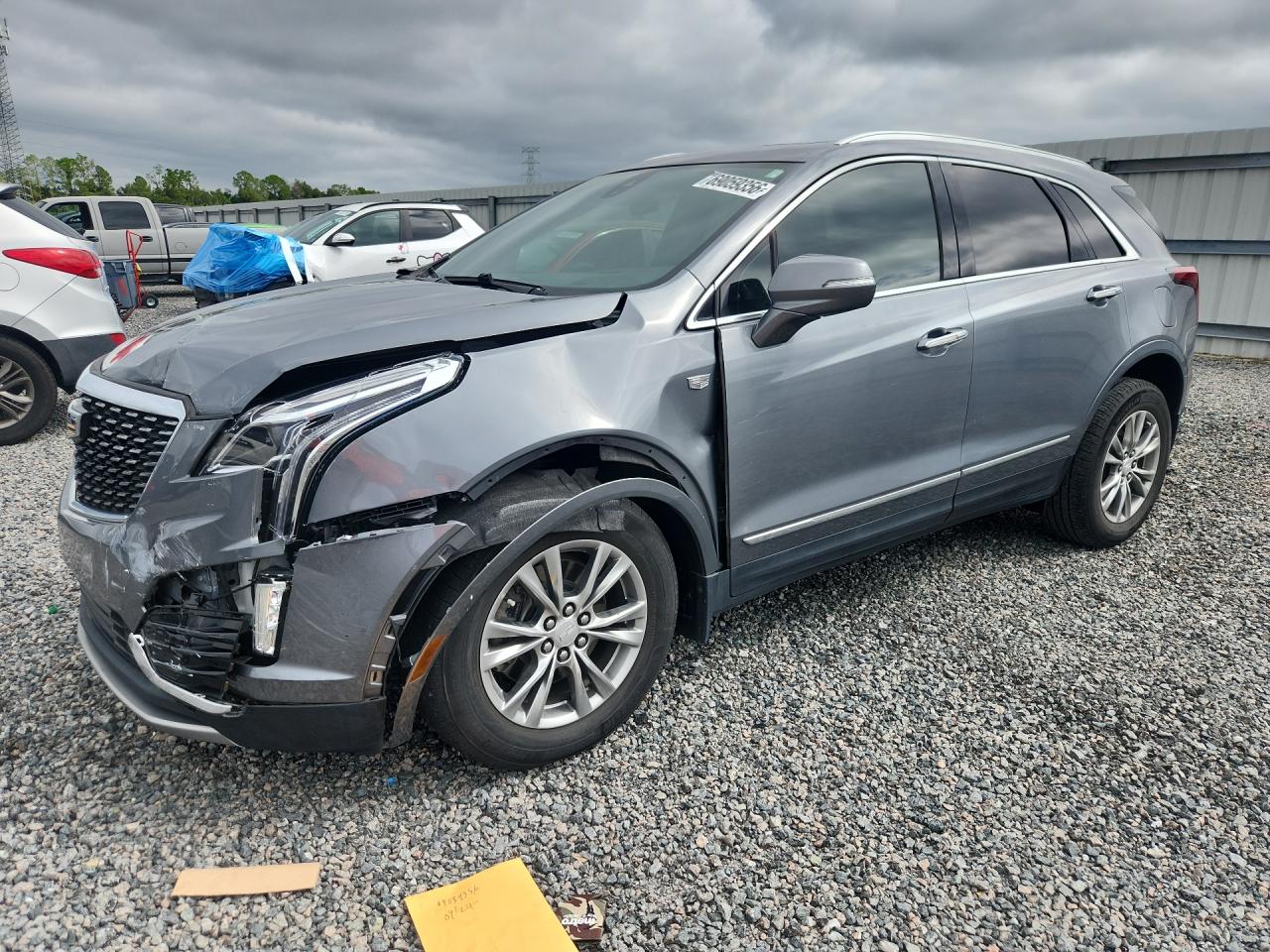 2021 CADILLAC XT5 Premium Luxury — Front 3/4