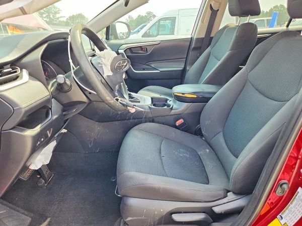 2021 TOYOTA RAV4 — DENT