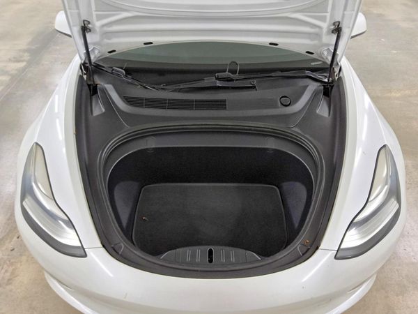2018 TESLA MODEL 3 — Engine bay