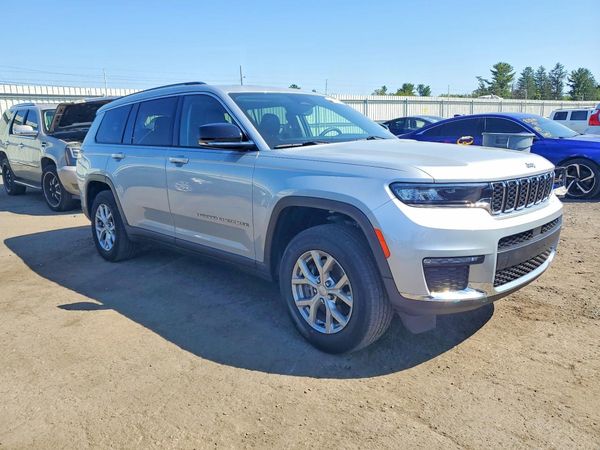 2023 JEEP GRAND CHEROKEE — Passenger 3/4