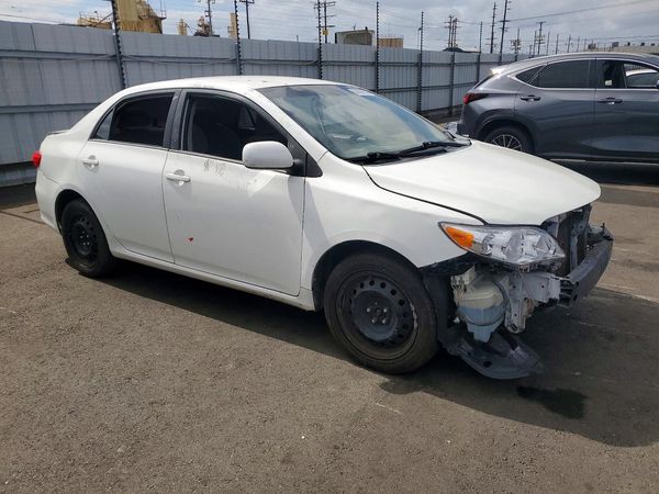 2012 TOYOTA COROLLA — Passenger 3/4