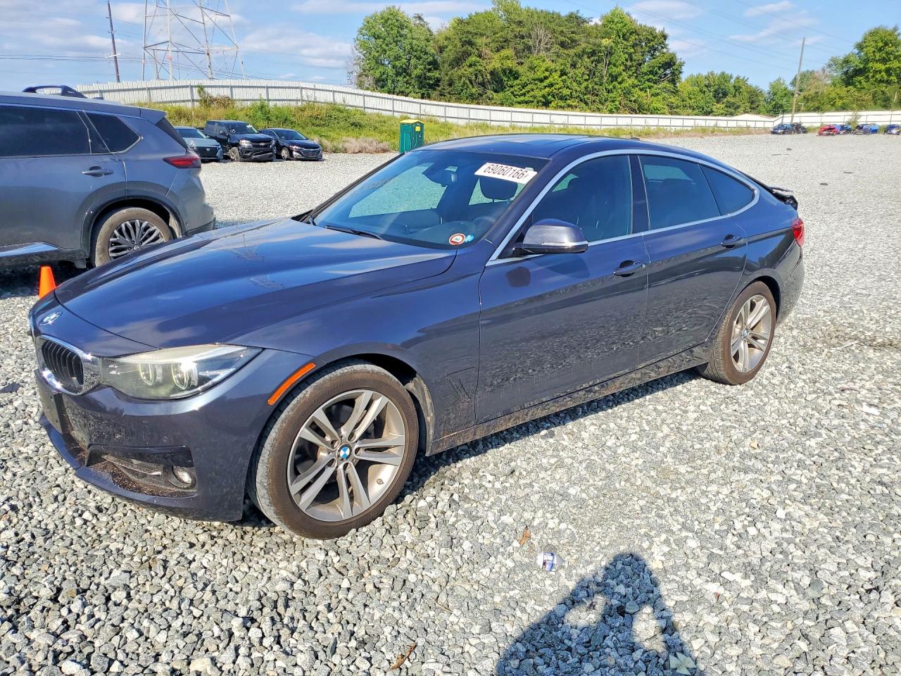2018 BMW 330 — Front 3/4