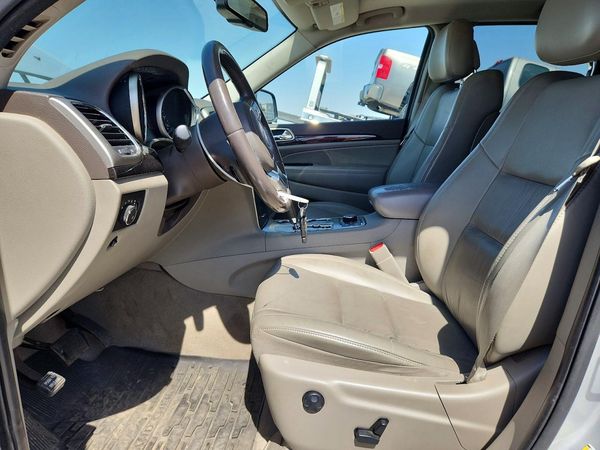2015 JEEP GRAND CHEROKEE — DENT