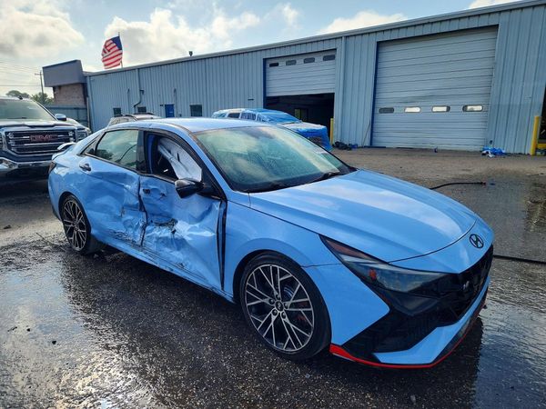 2023 HYUNDAI ELANTRA — Passenger 3/4