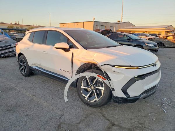 2025 CHEVROLET EQUINOX LT — Passenger 3/4