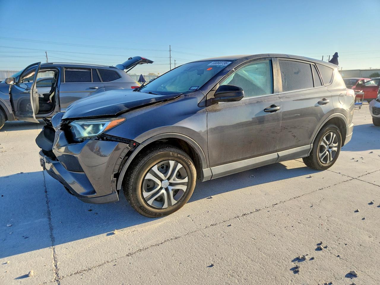 2018 TOYOTA RAV4 LE