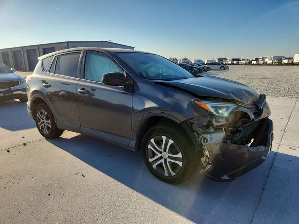 2018 TOYOTA RAV4 LE