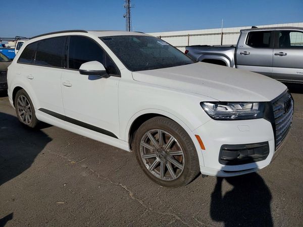 2018 AUDI Q7 quattro Prestige