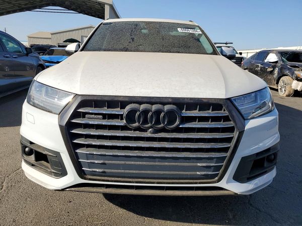 2018 AUDI Q7 quattro Prestige