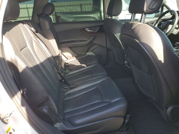 2018 AUDI Q7 quattro Prestige