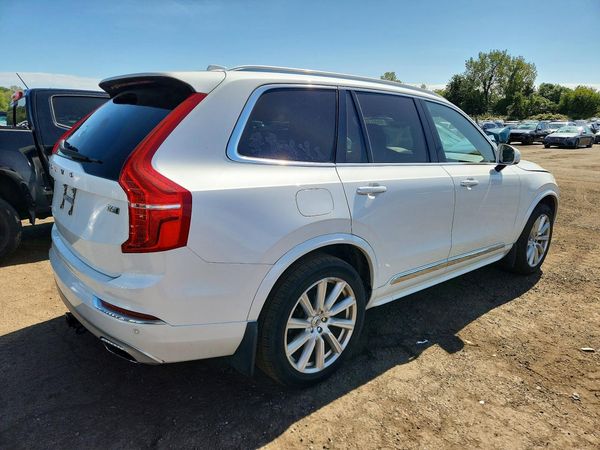 2019 VOLVO XC90 Inscription