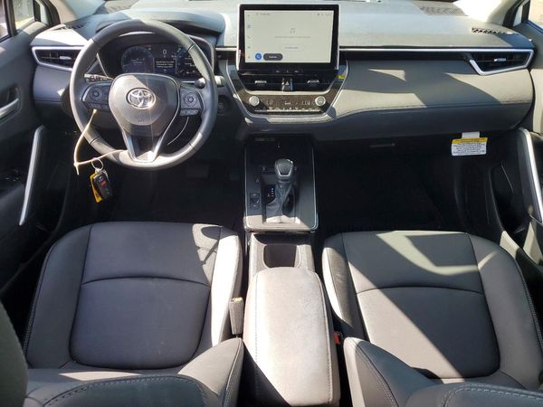 2026 TOYOTA COROLLA CROSS — CKPT