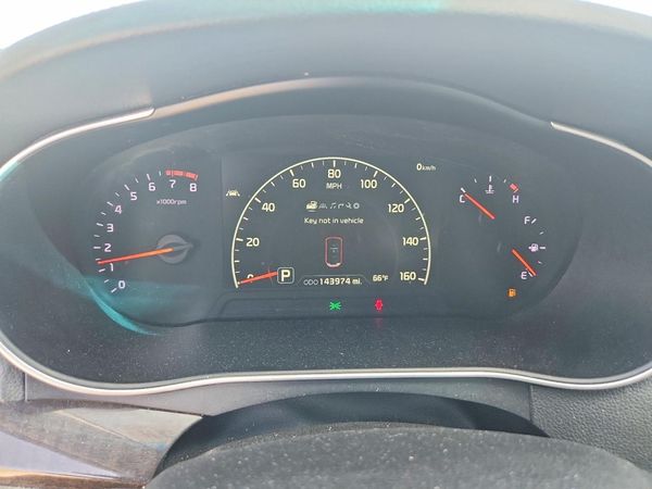 2014 KIA CADENZA EX